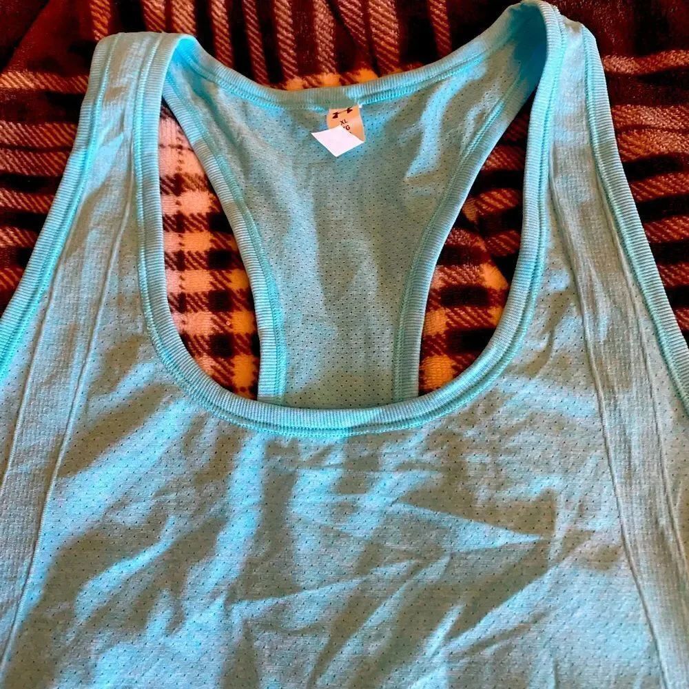 Under Armour Threadborne Racerback Tank Top - Picture 6 of 9